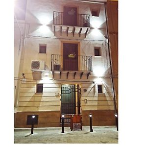 La Lanterna Di BaChi